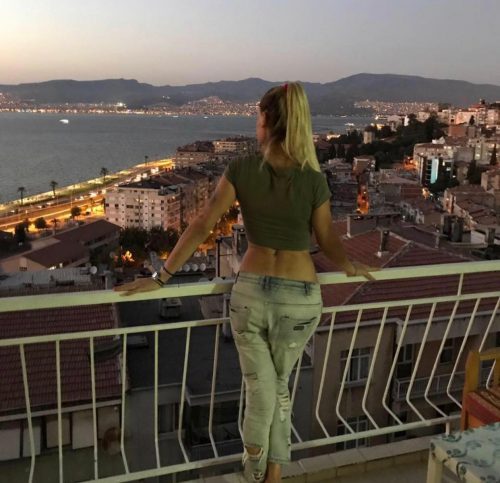 Ankara Escort Handan Görüşmeler Yapıyor