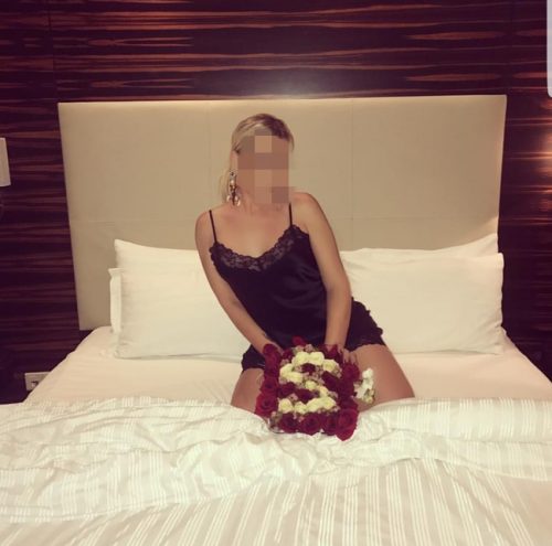 Gecelik Görüşmeler Yapan Etimesgut Escort Aysun