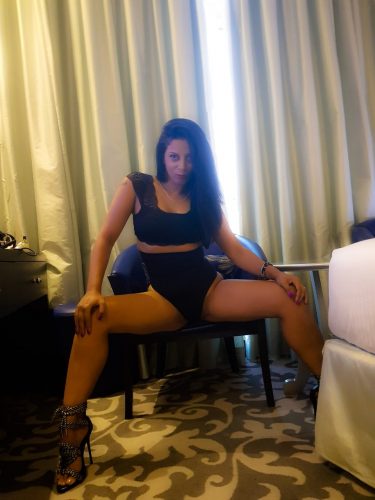 Seks bağımlısı haline gelen seksi hatun Escort Kader