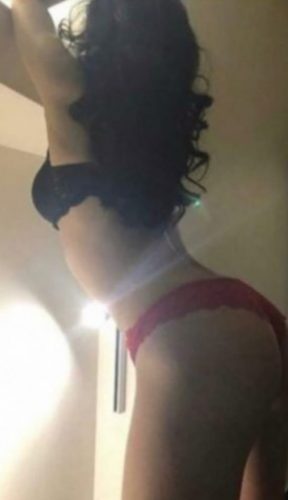 Seksi Sarışın İbradı Escort Elif