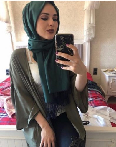 Türbanlı Tutku Düşkünü Escort Ecem