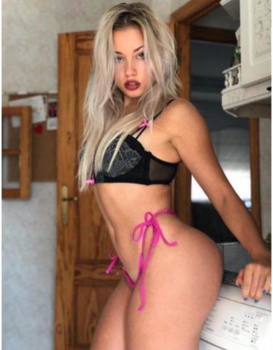 Tutkulu Minyon Escort Melda Birlikte Oluyor
